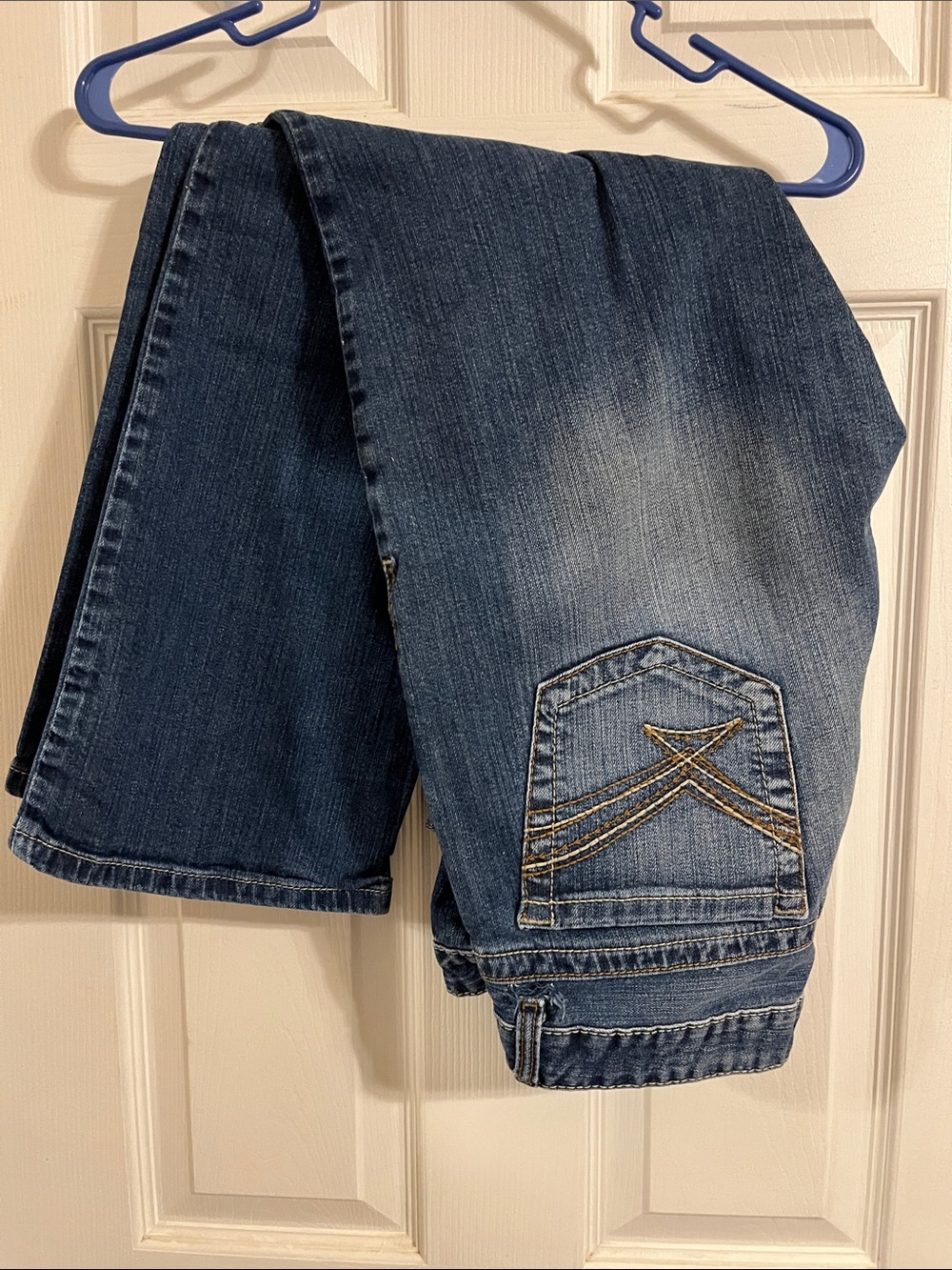Ariat Ada Women's Dark Blue Bootcut Jeans with Embroidered Pocket
